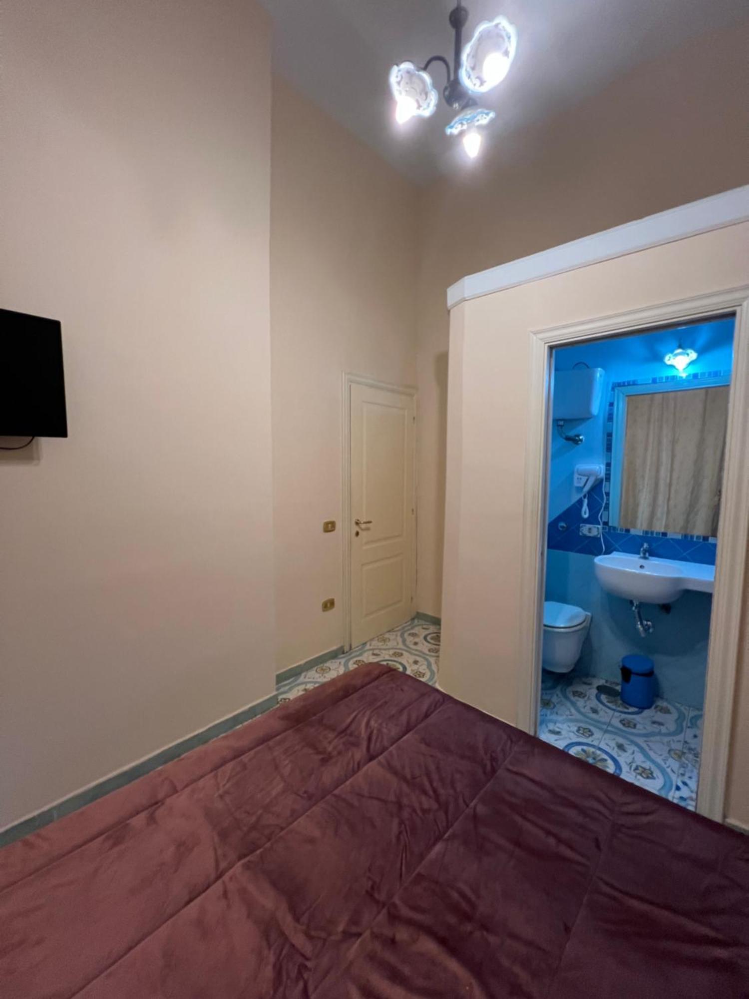 Beb Rosy Bed and Breakfast Νάπολη Εξωτερικό φωτογραφία